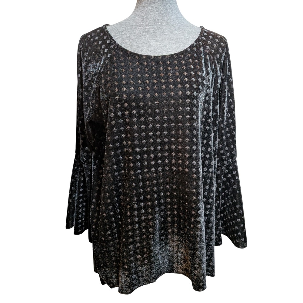 Cupio XL Black Velvet Textured Bell Sleeve Blouse Tunic Whimsigoth Witchy Comfy